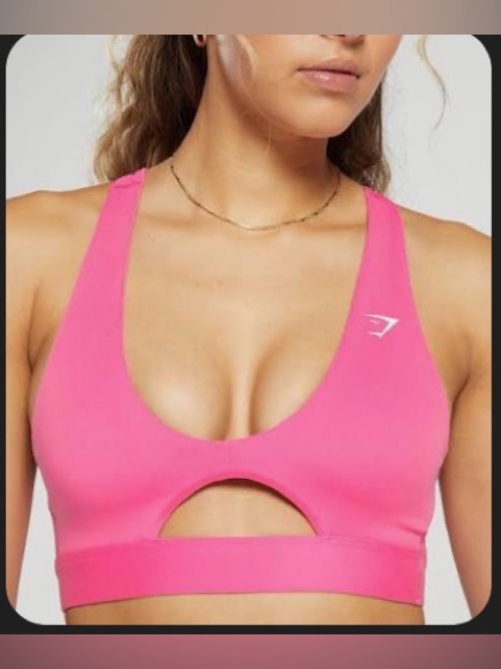 Gym shark peek a boo Sports Bra in fetch pink